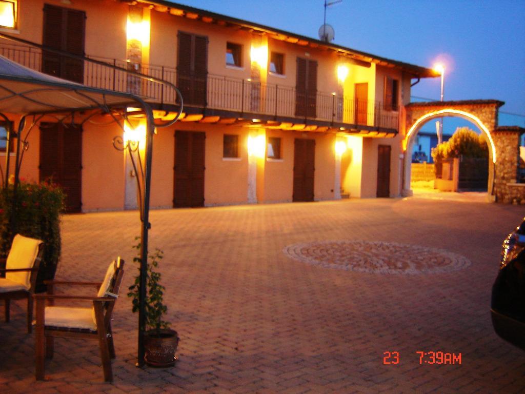 Agriturismo Sangallo Bedizzole Exteriér fotografie