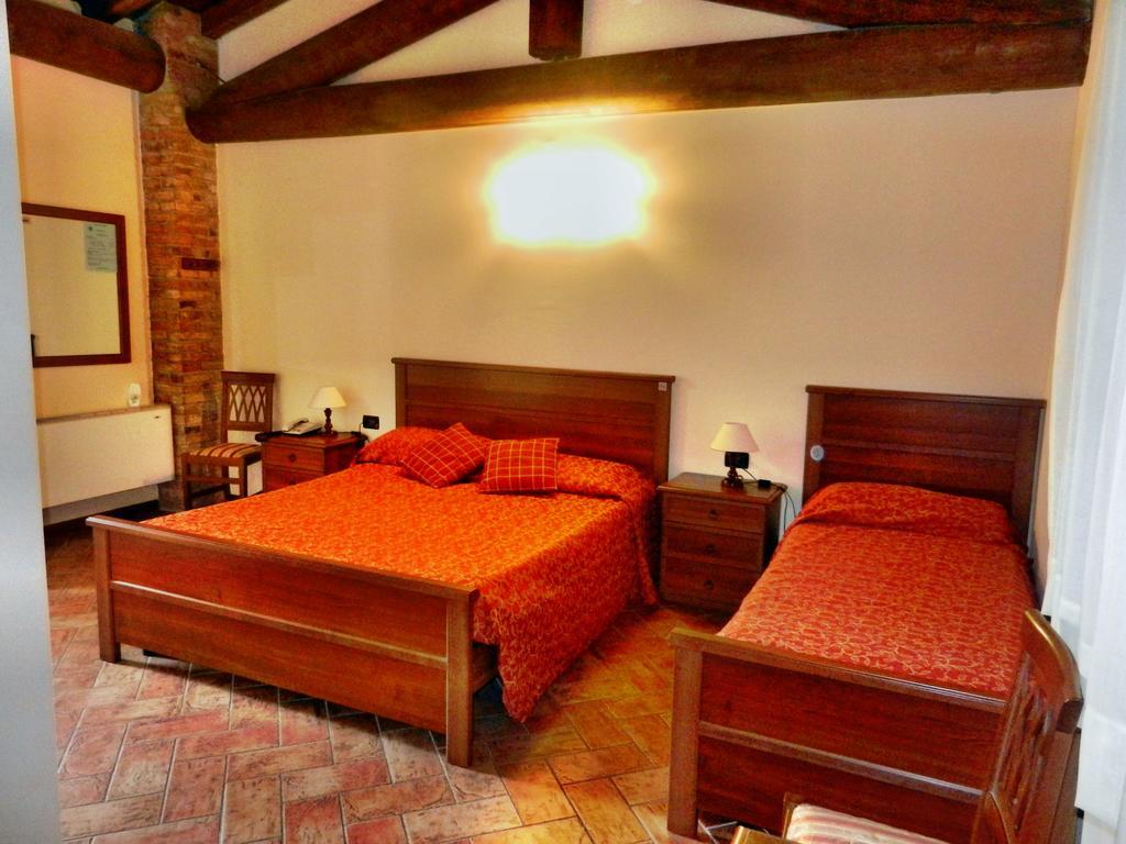 Agriturismo Sangallo Bedizzole Exteriér fotografie